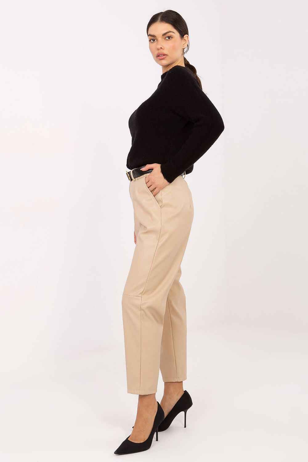 Women trousers model 222208