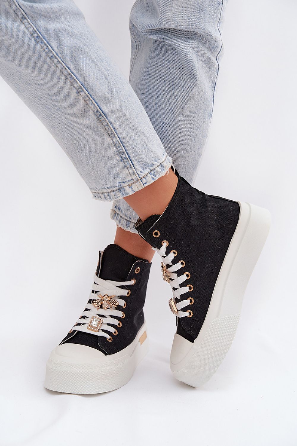 Sneakers model 223606 Step in style