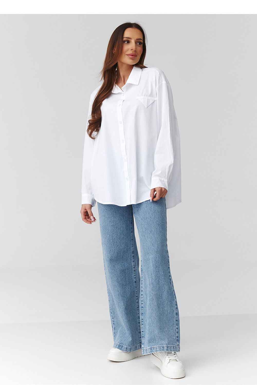 Long sleeve shirt model 224103 Makadamia