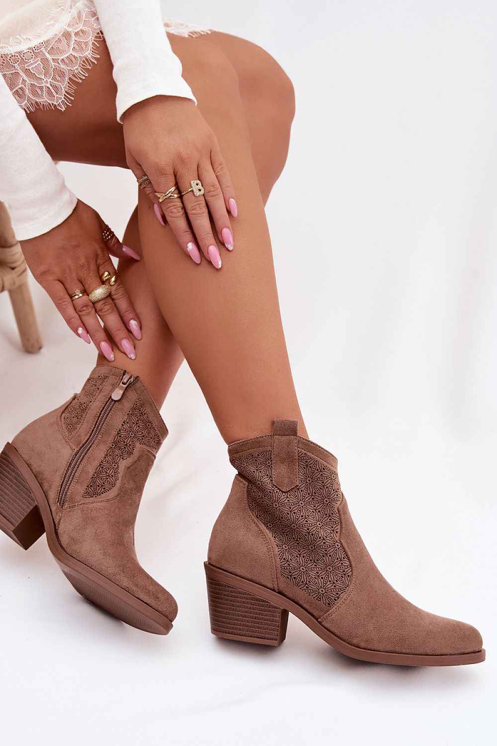 Heel boots model 224429