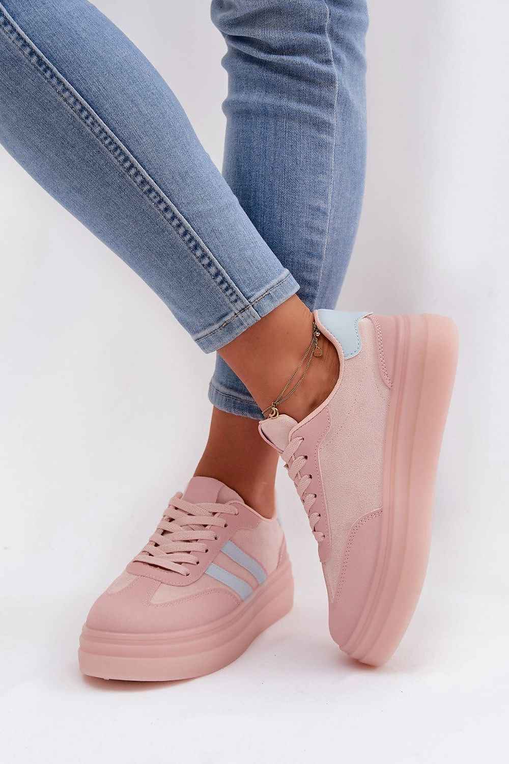 Sport Shoes model 224407