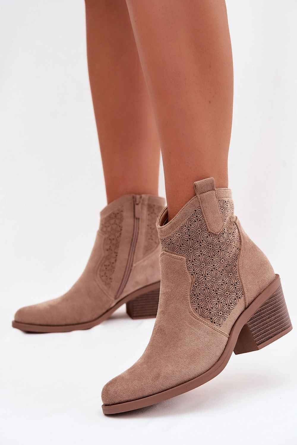 Heel boots model 224428