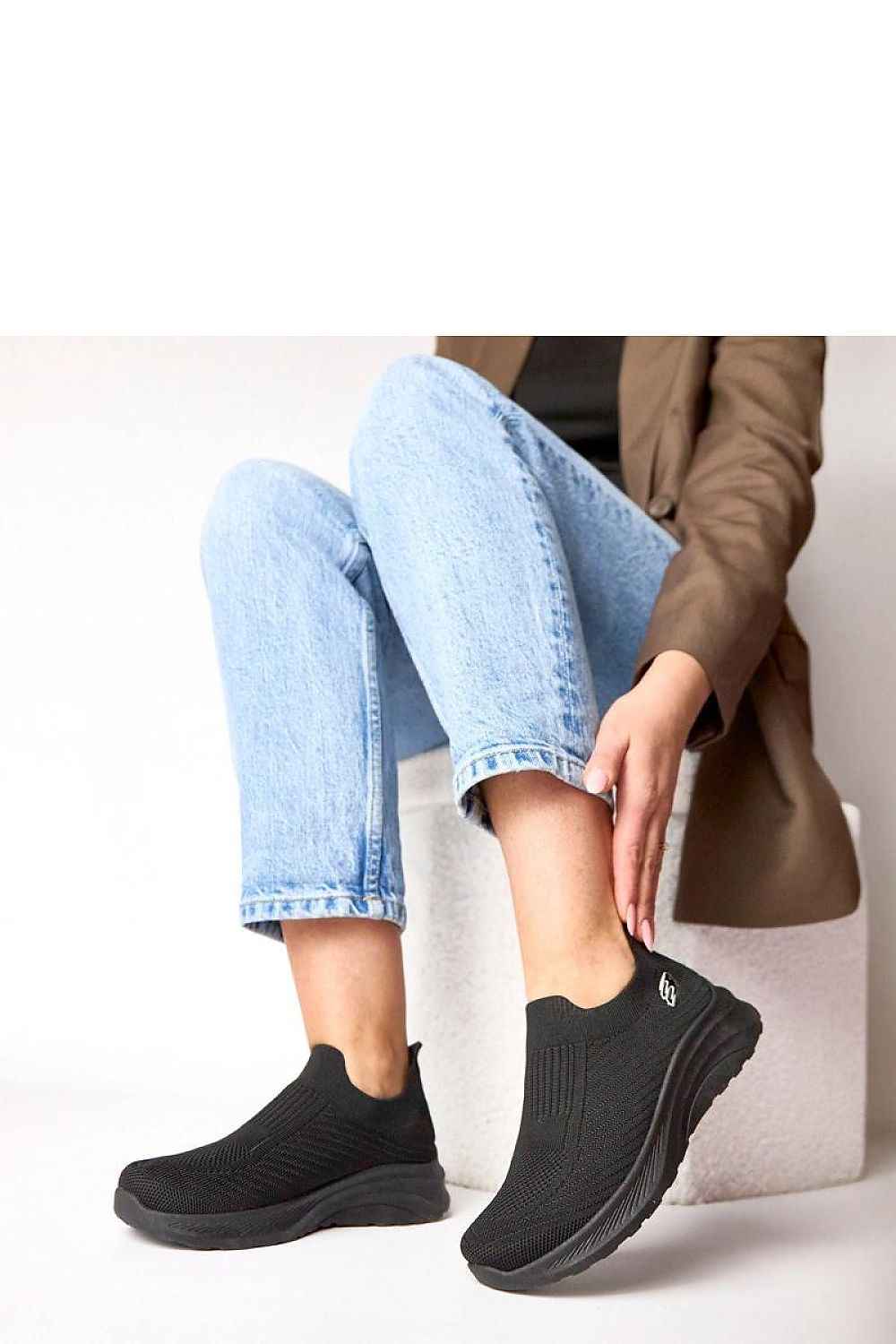 Sport Shoes model 224590