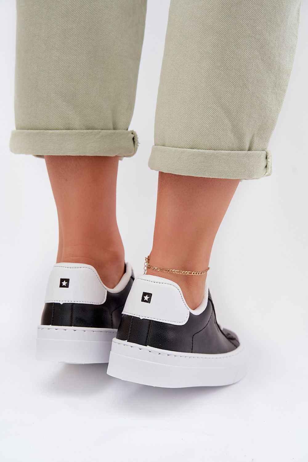 Sport Shoes model 224712