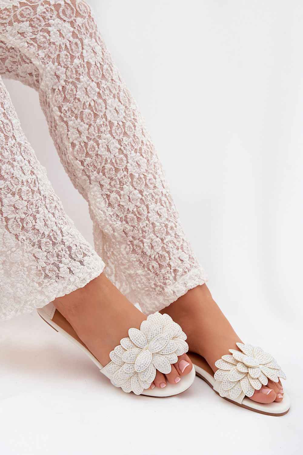Flip-flops model 225389