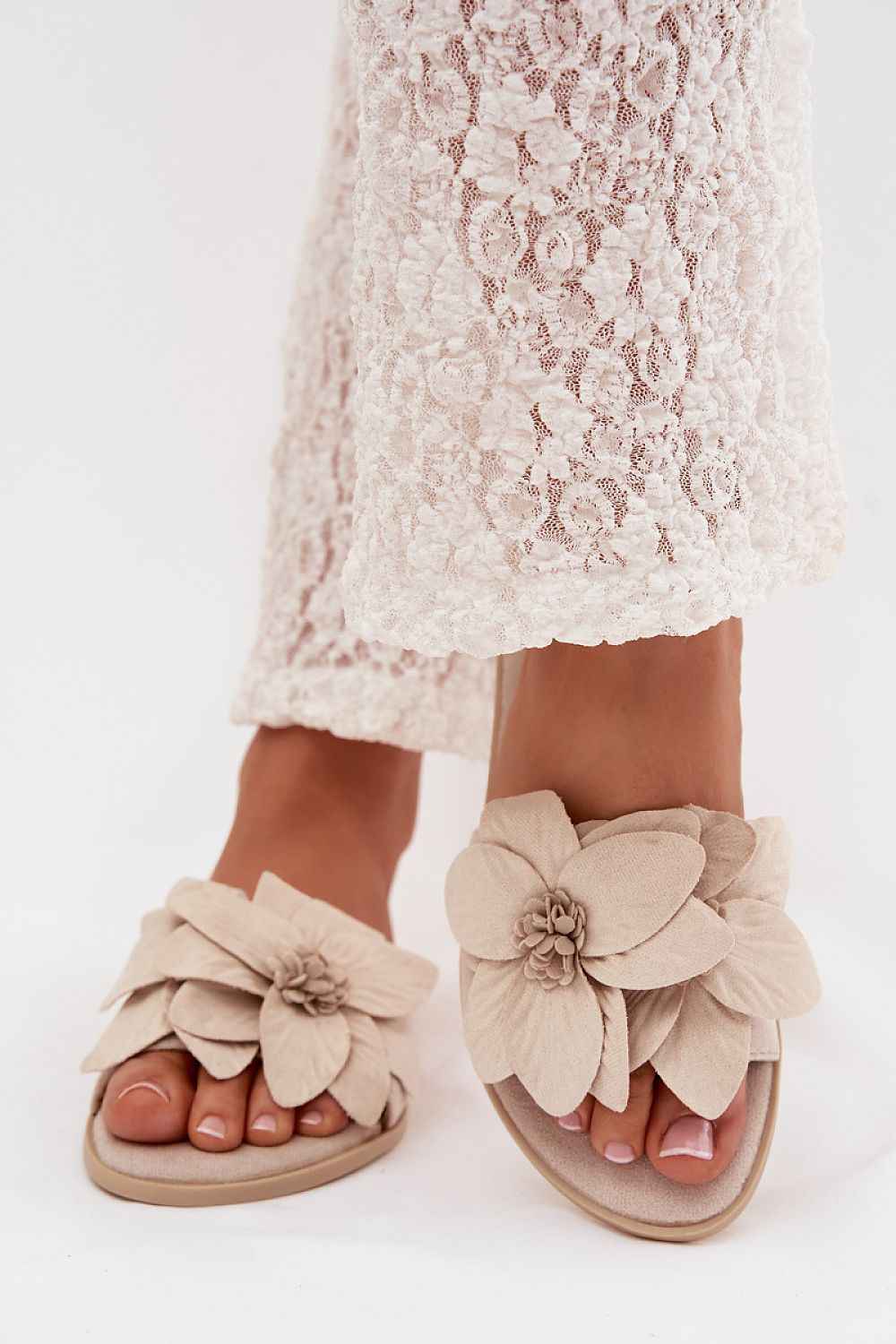 Flip-flops model 225394