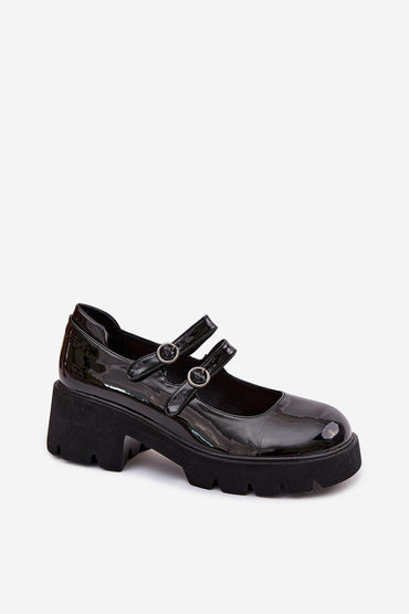 Heeled low shoes model 225612 Step in style