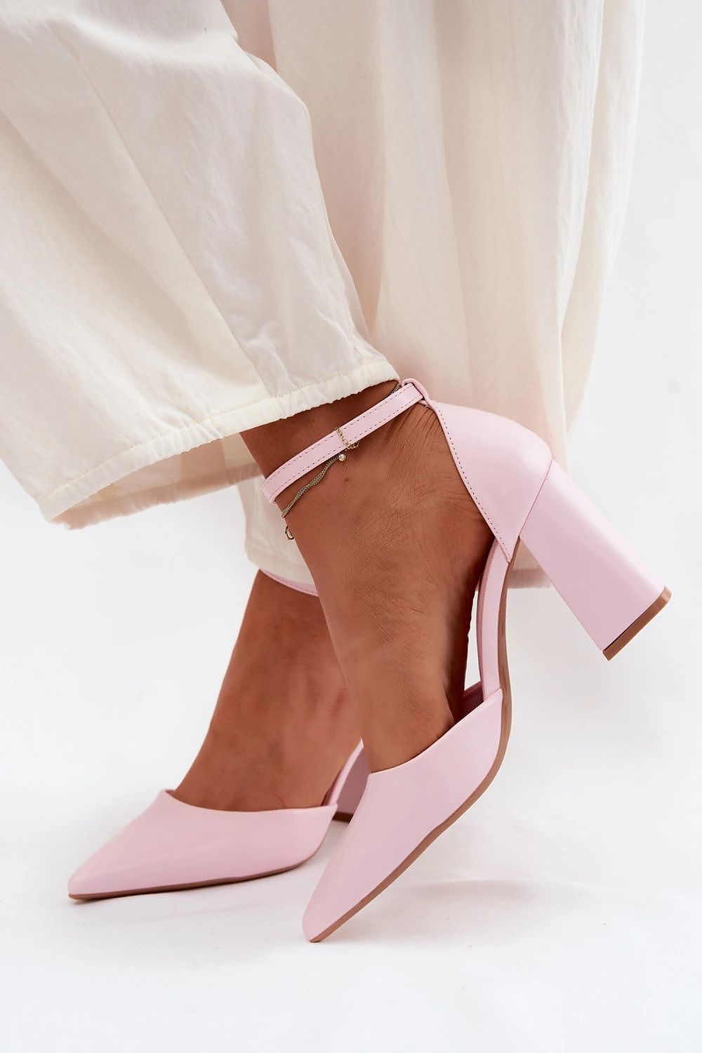 Block heel pumps model 227165 Step in style