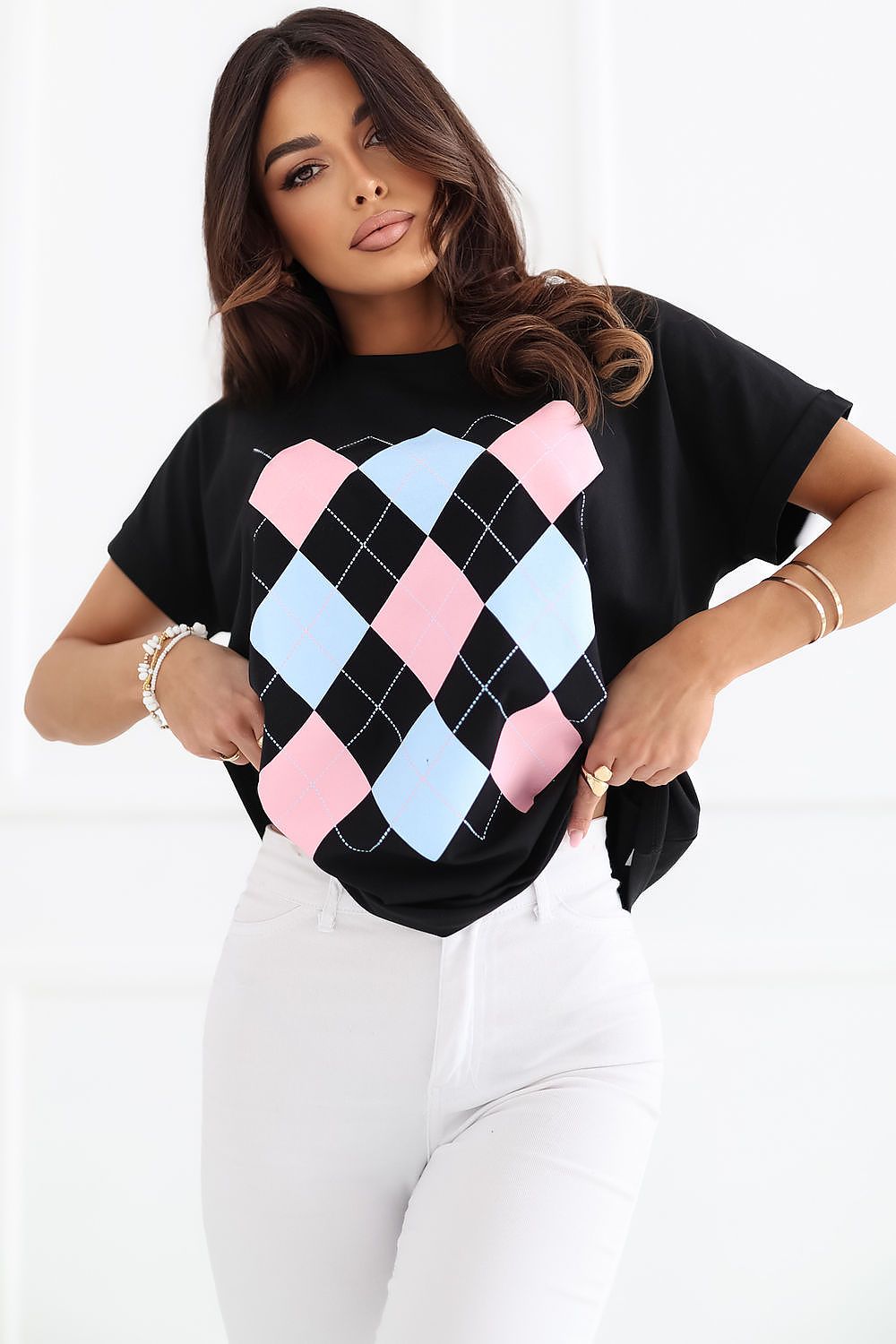 Blouse model 227308 Relevance