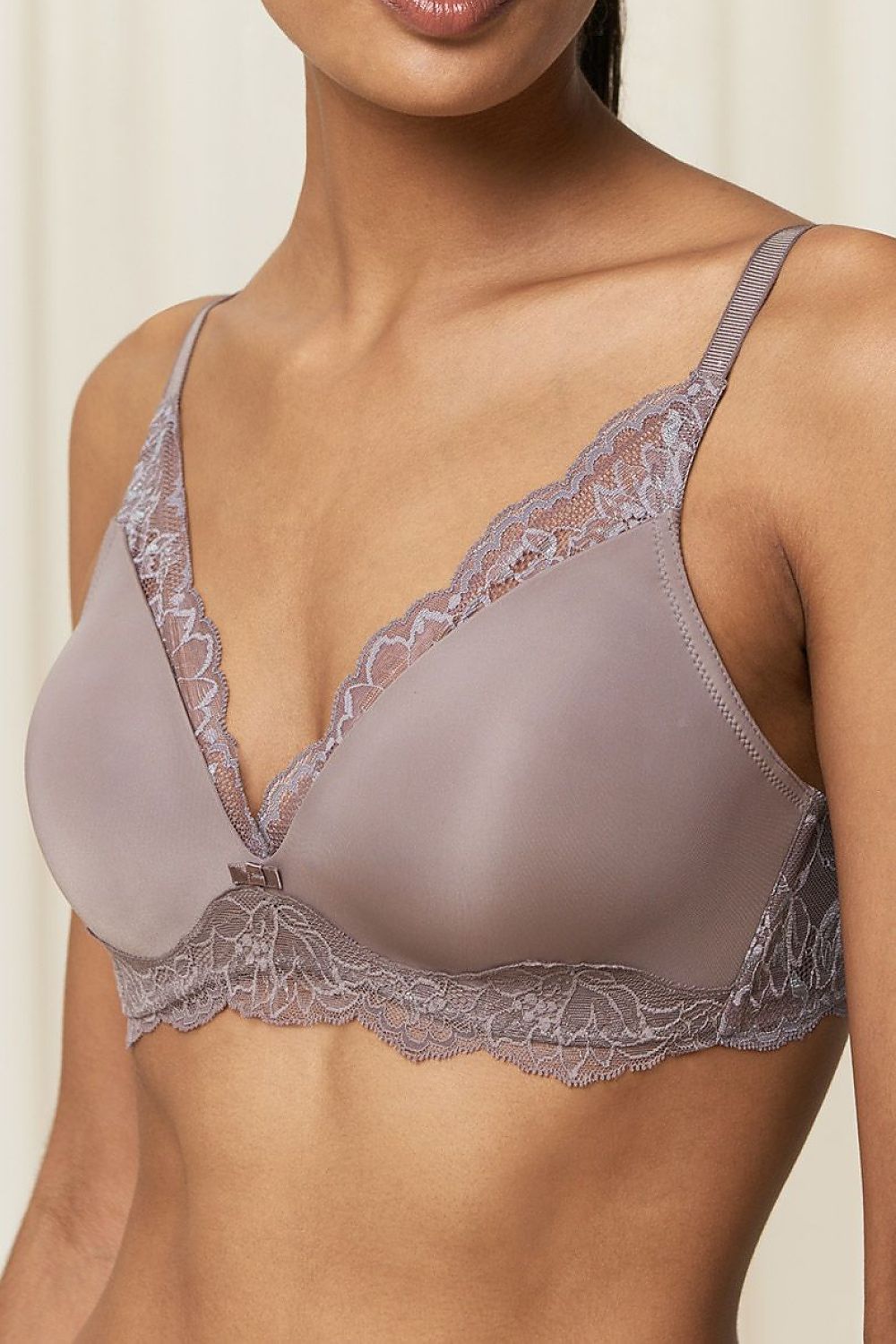 Padded bra model 230248 Triumph