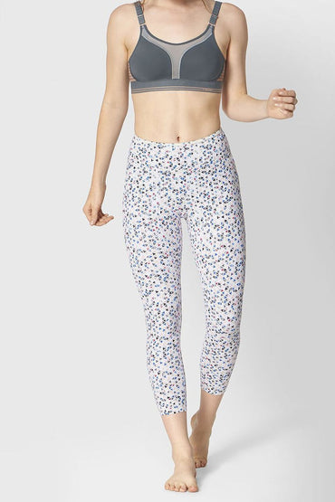 Sports bra model 230283 Triumph