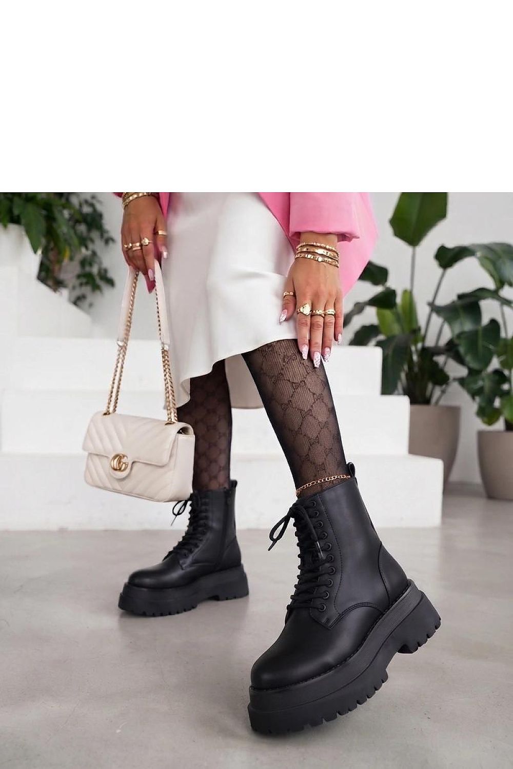 Platform boots model 230783 Solea