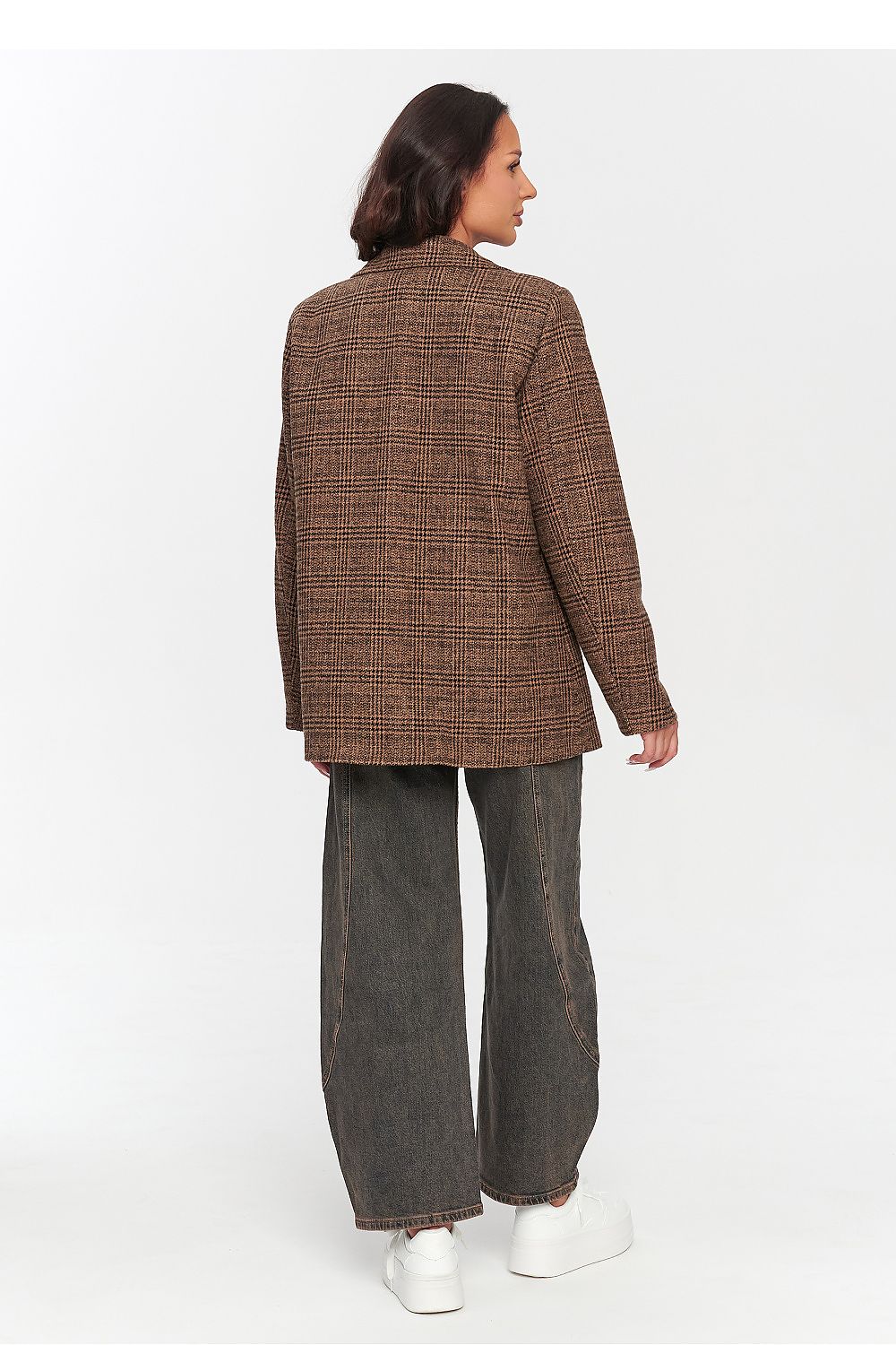 Jacket model 230870 Makadamia