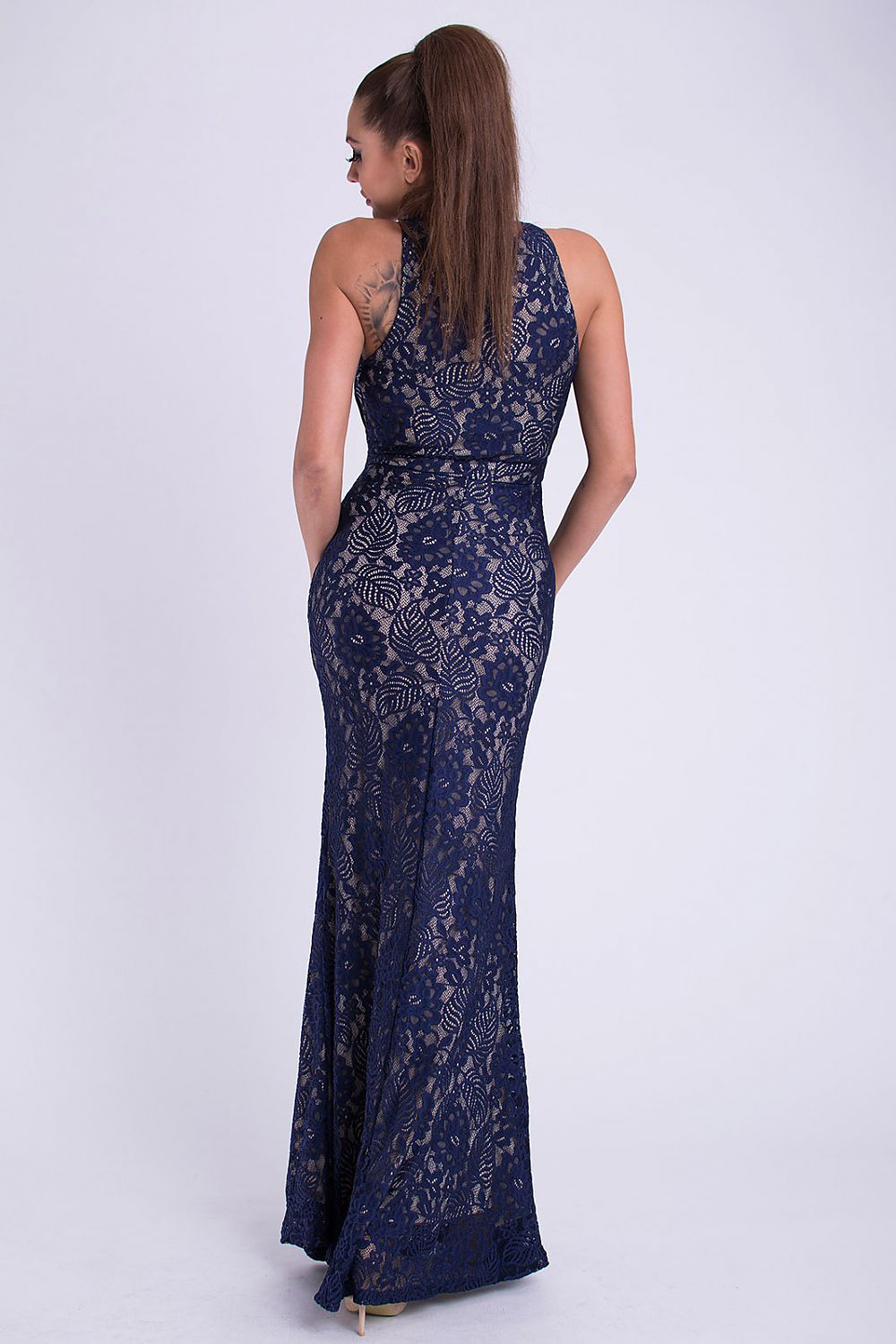 Long dress model 69402