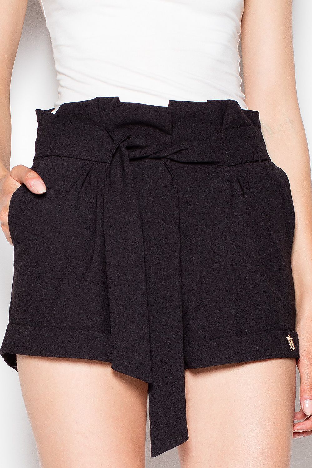 Shorts model 77412