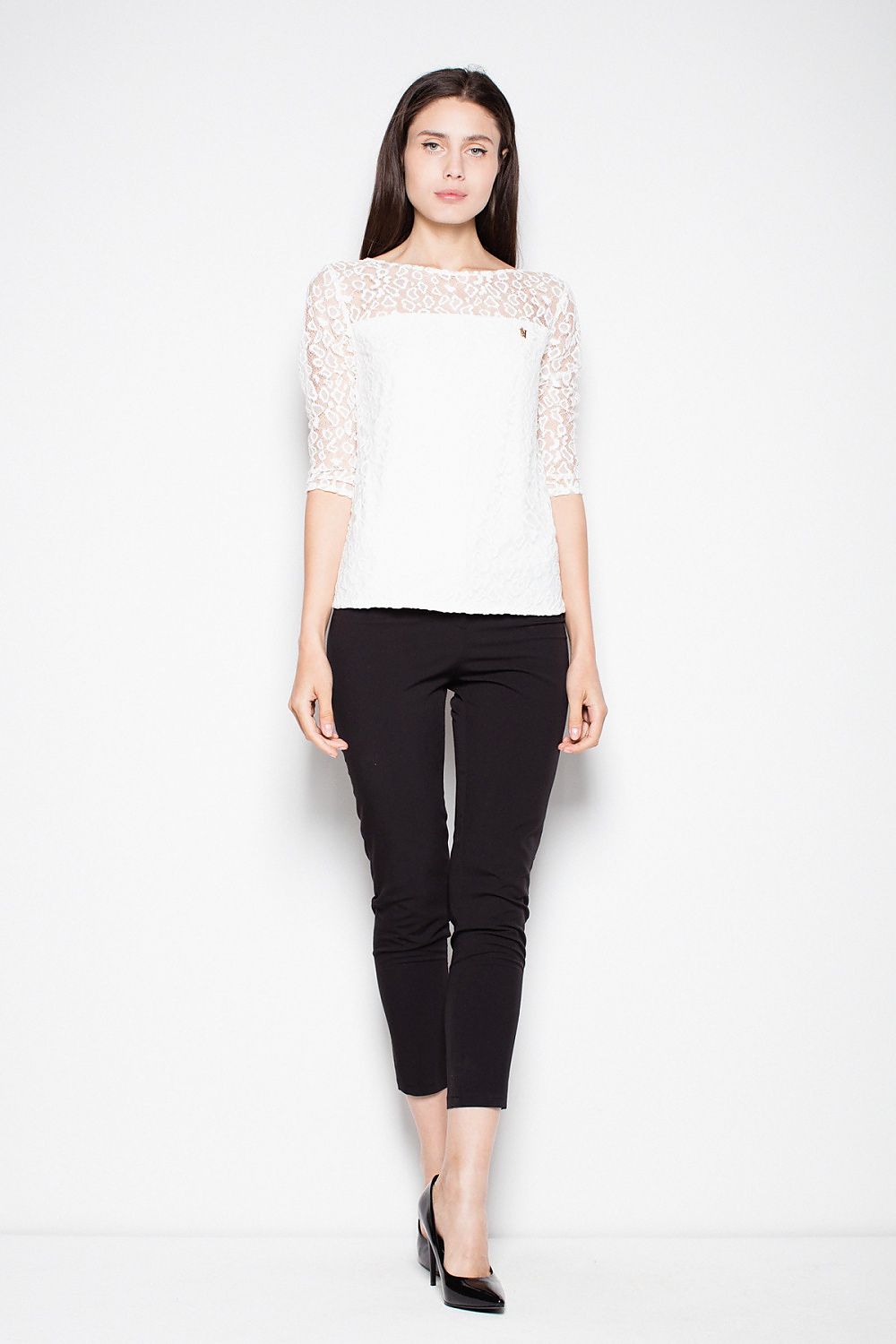 Blouse model 77526