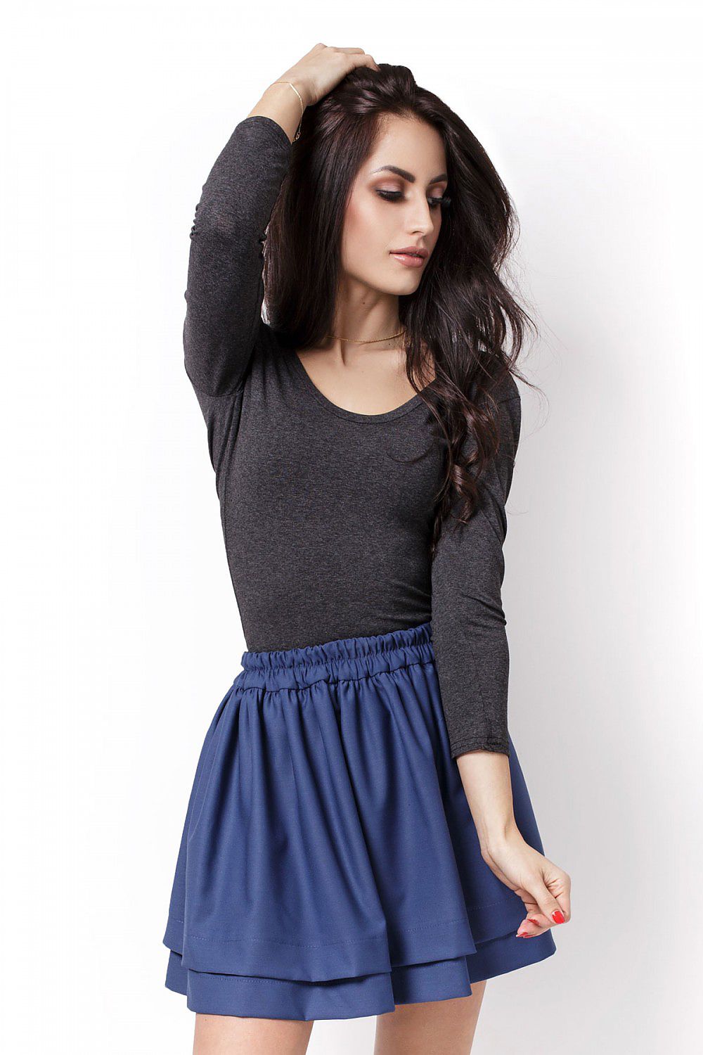 Short skirt model 87017