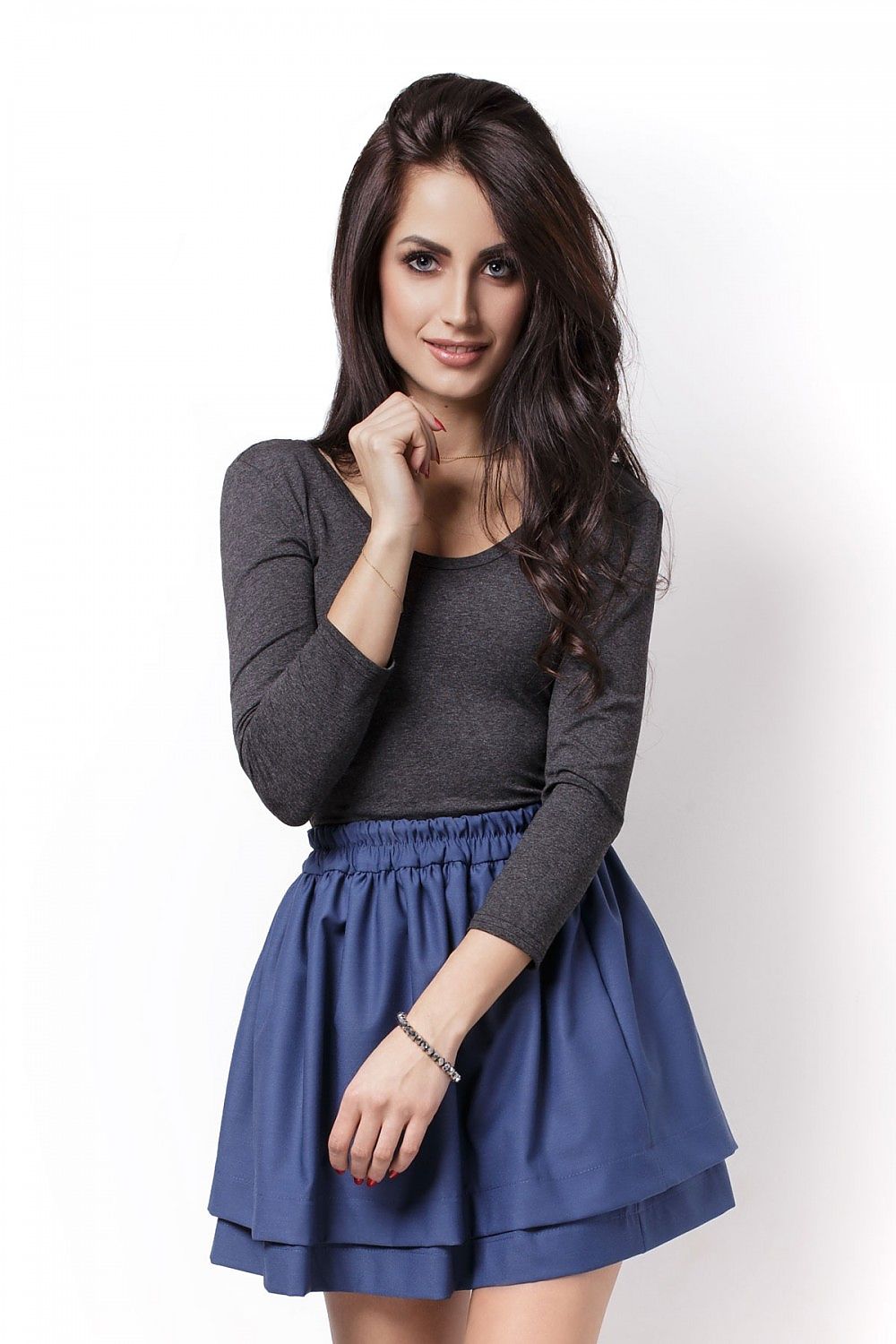 Short skirt model 87017