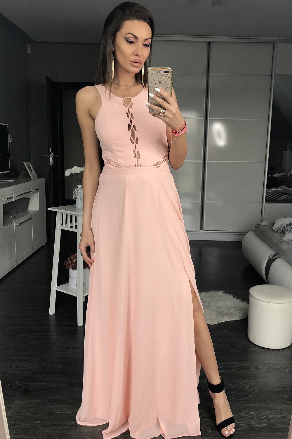 Long dress model 105262 YourNewStyle