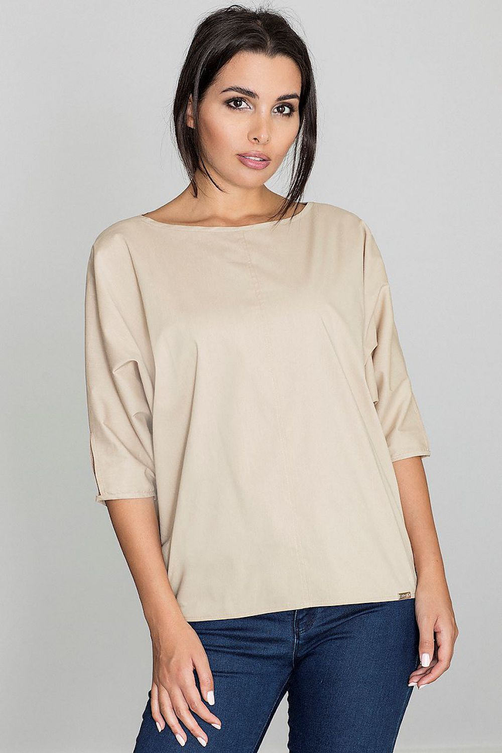 Blouse model 111079