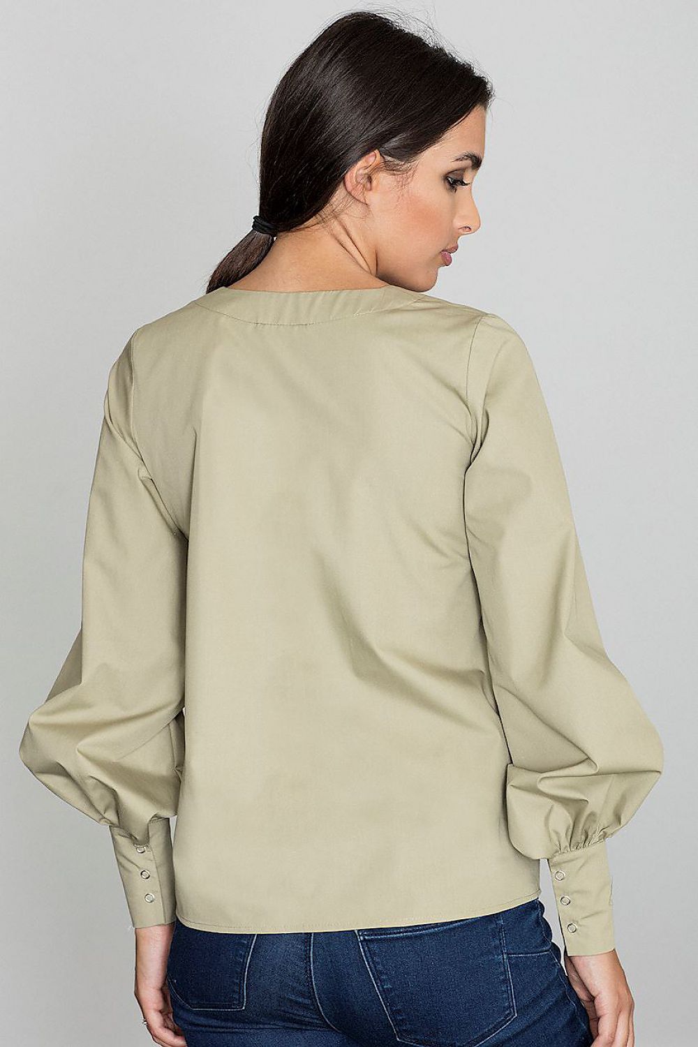 Blouse model 111085