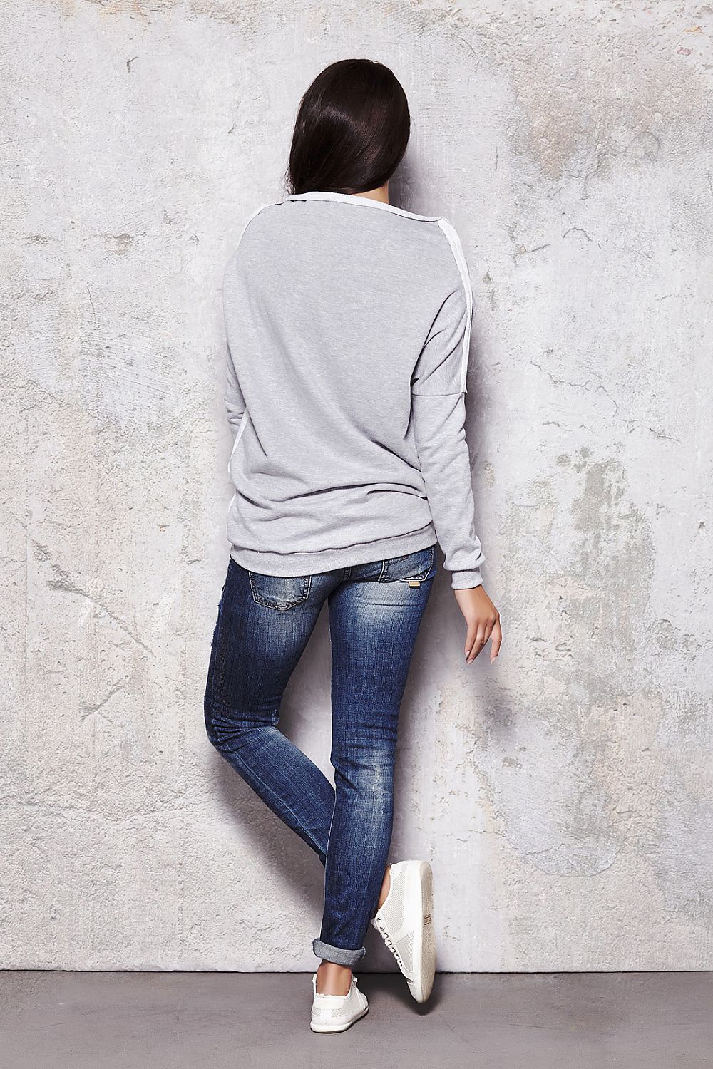 Sweatshirt model 35691