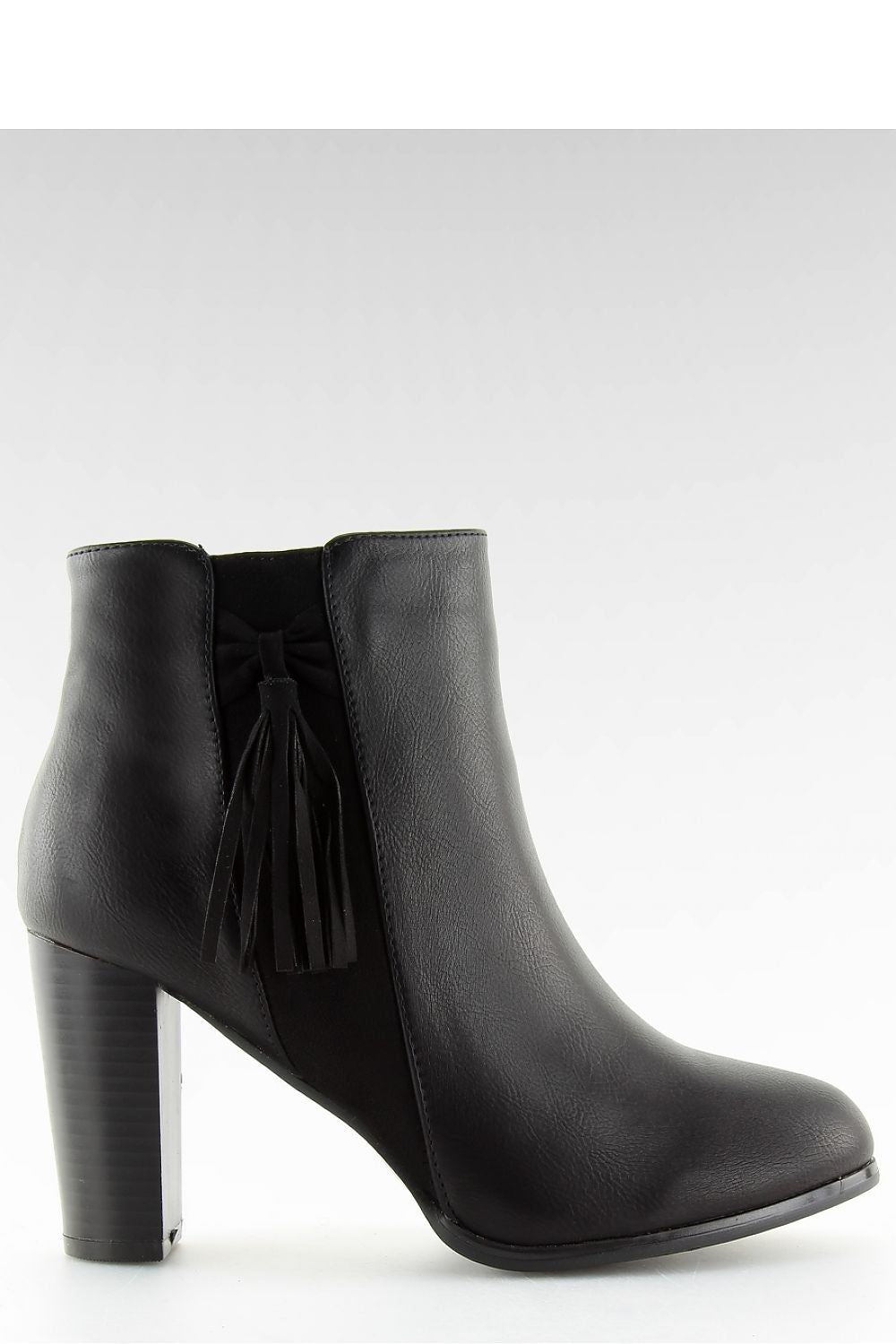 Heel boots model 122310