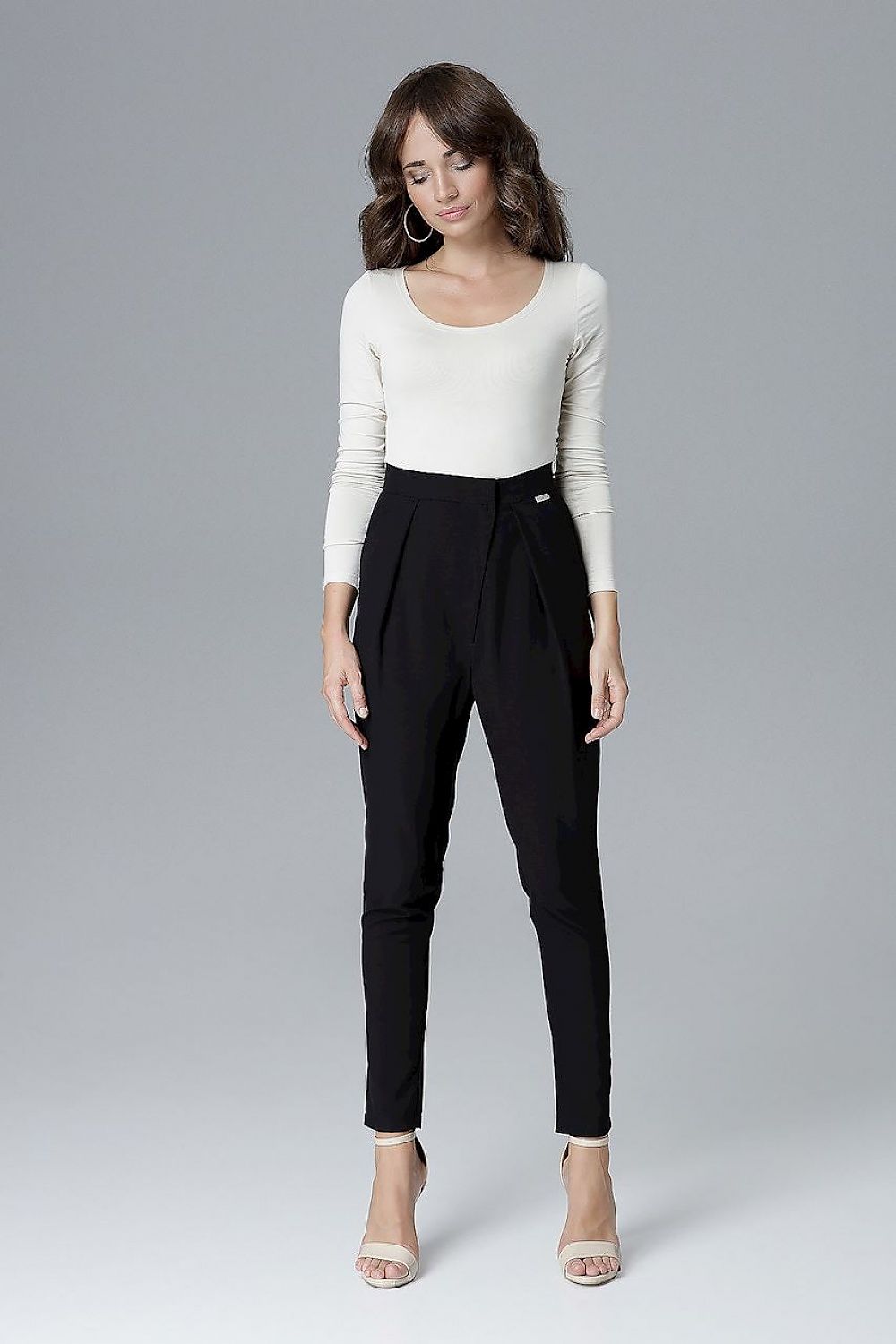 Women trousers model 128530 - Lojahub