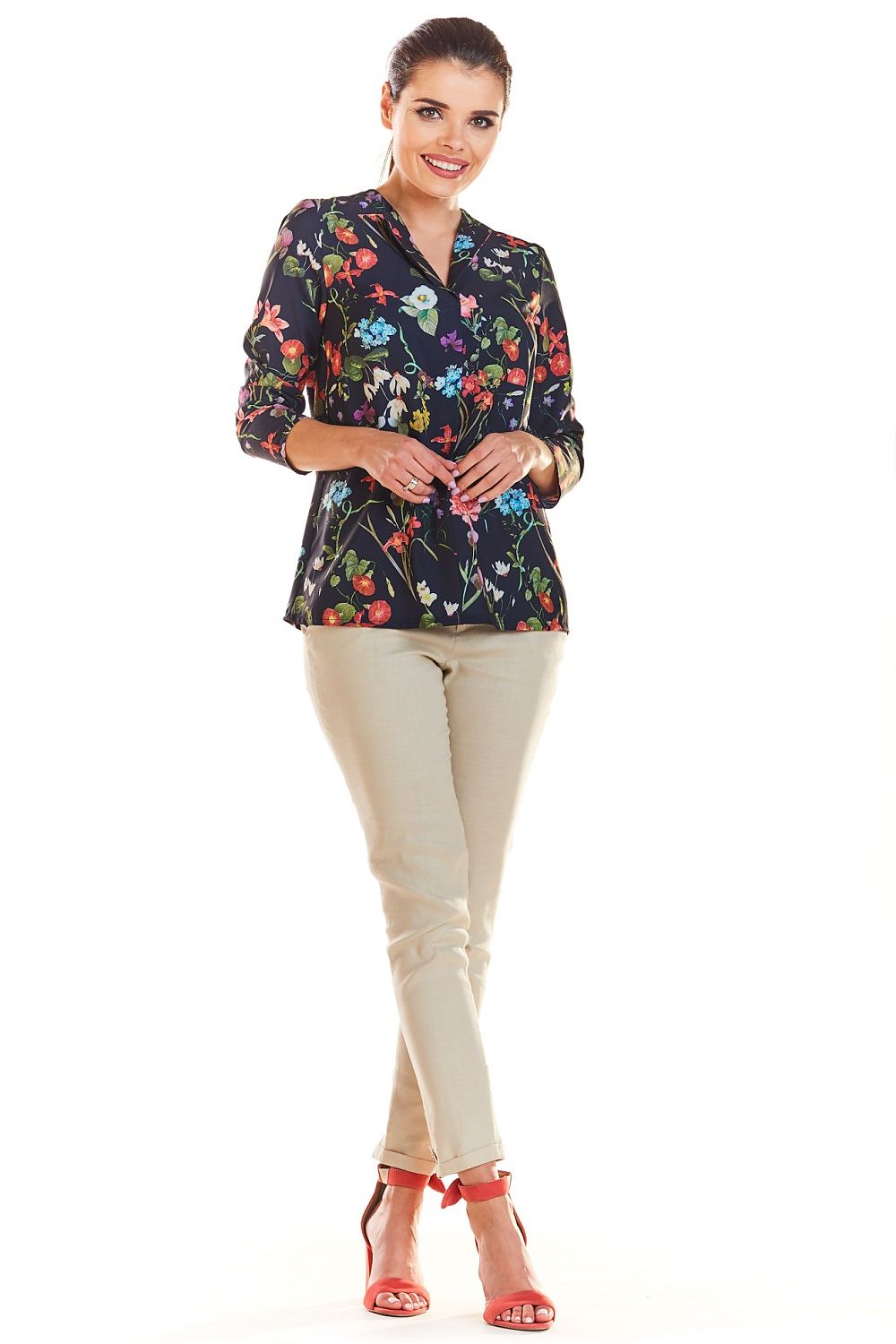 Blouse model 129233