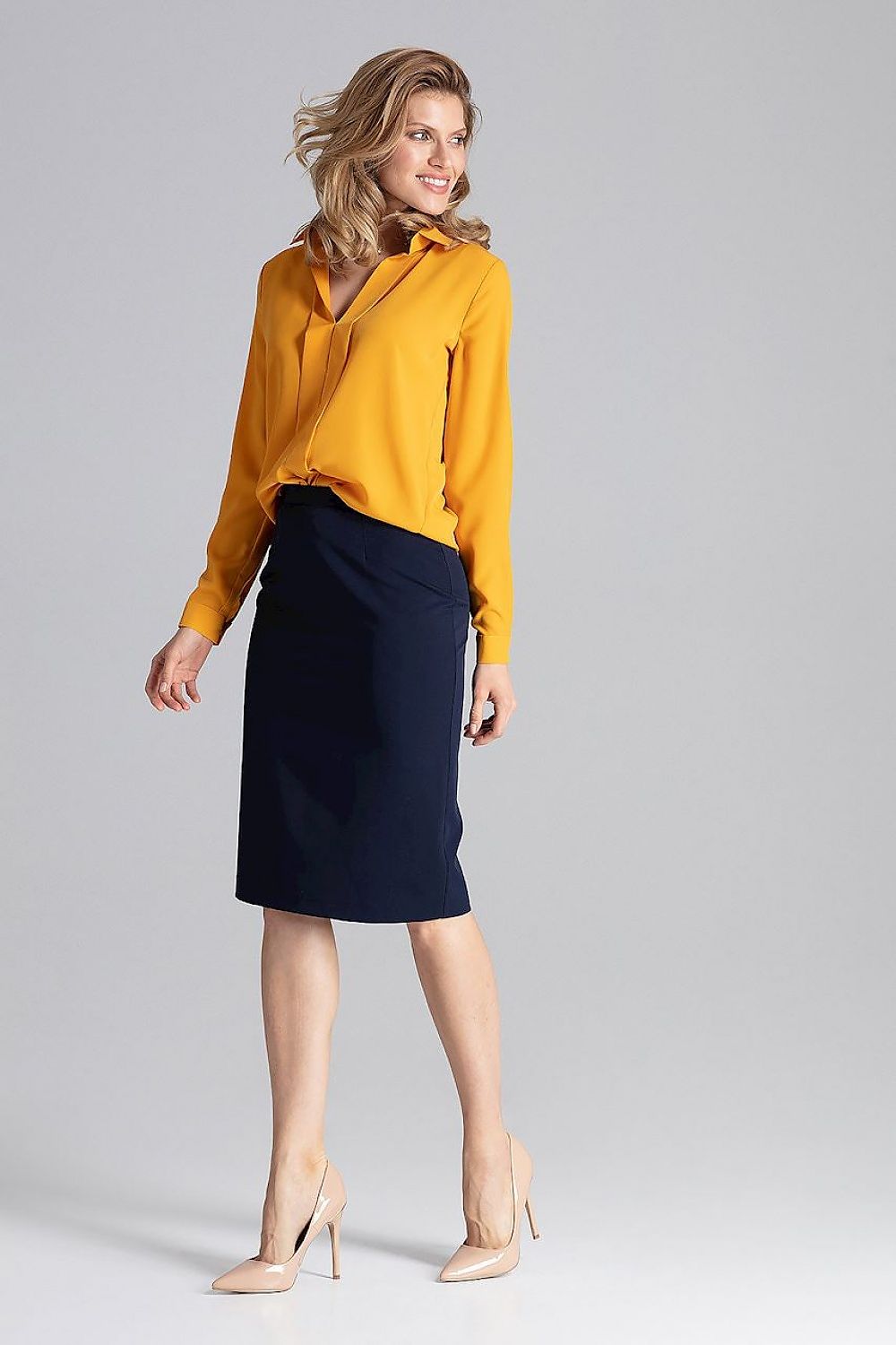 Blouse model 130147