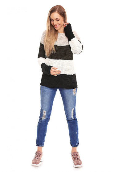 Pregnancy sweater model 132018