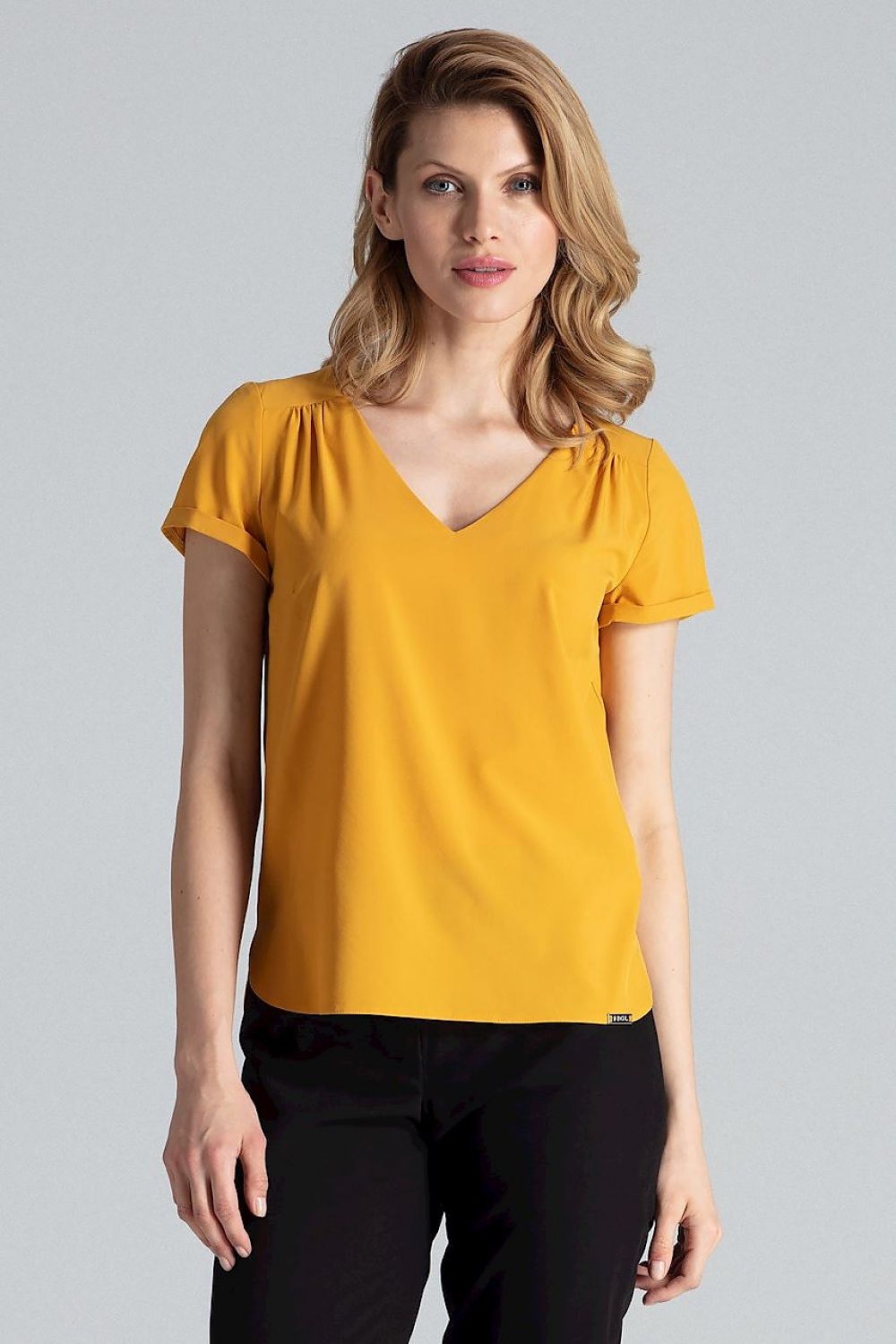 Blouse model 132479