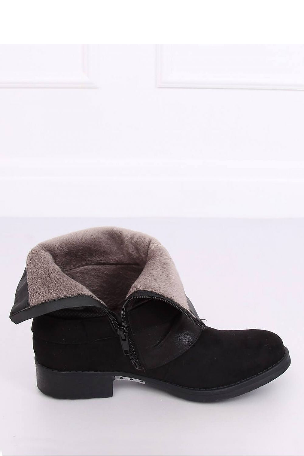 Boots model 134701