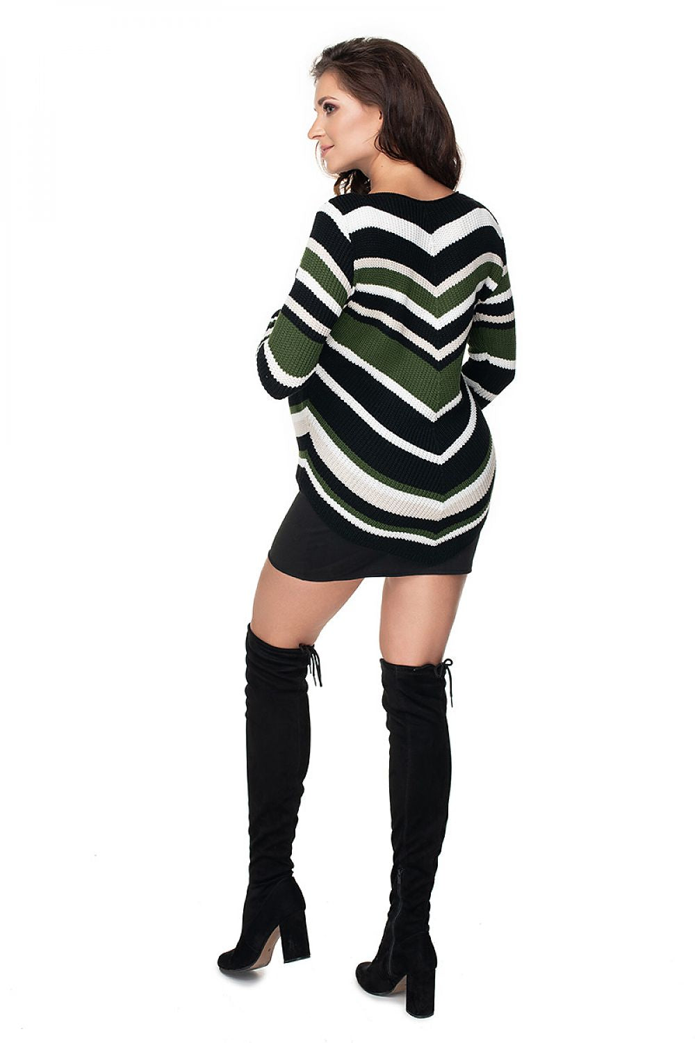 Pregnancy sweater model 135979