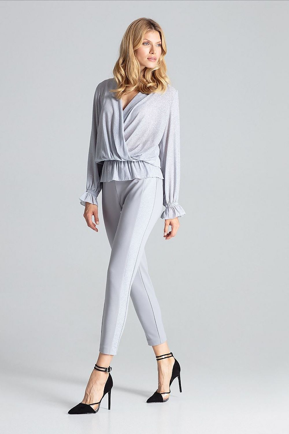 Blouse model 138281