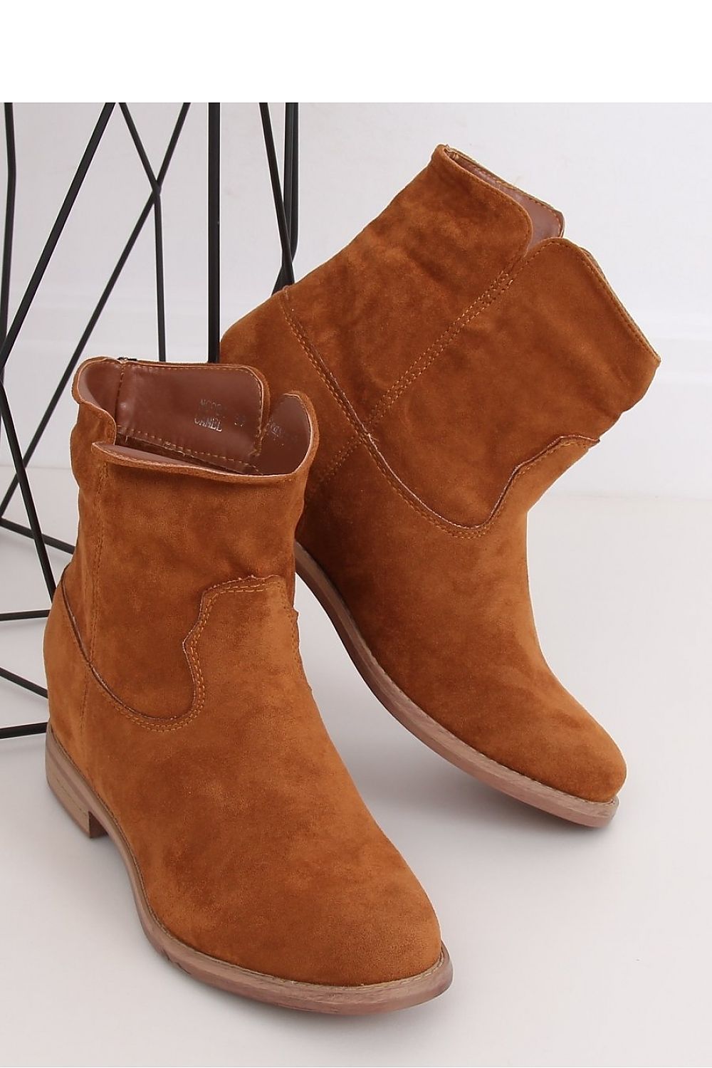 Buskin boots model 146724