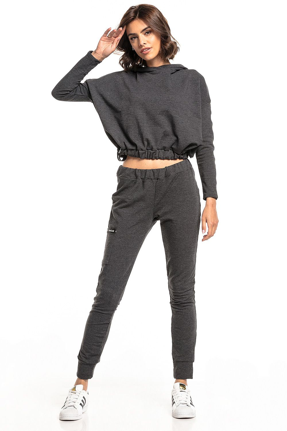 Sweatshirt model 148154