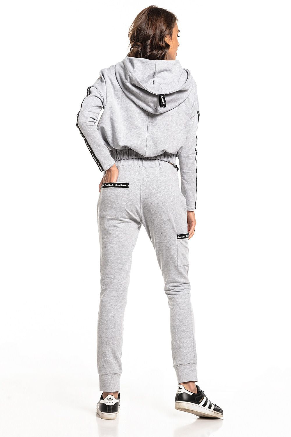 Sweatshirt model 148155