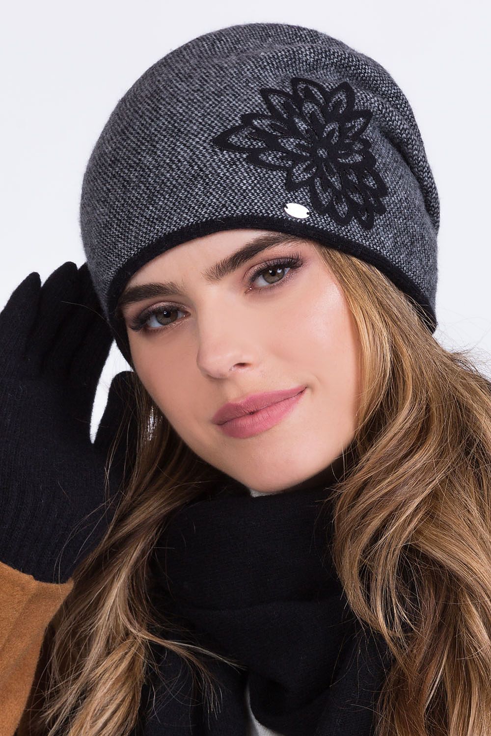 Cap model 149853