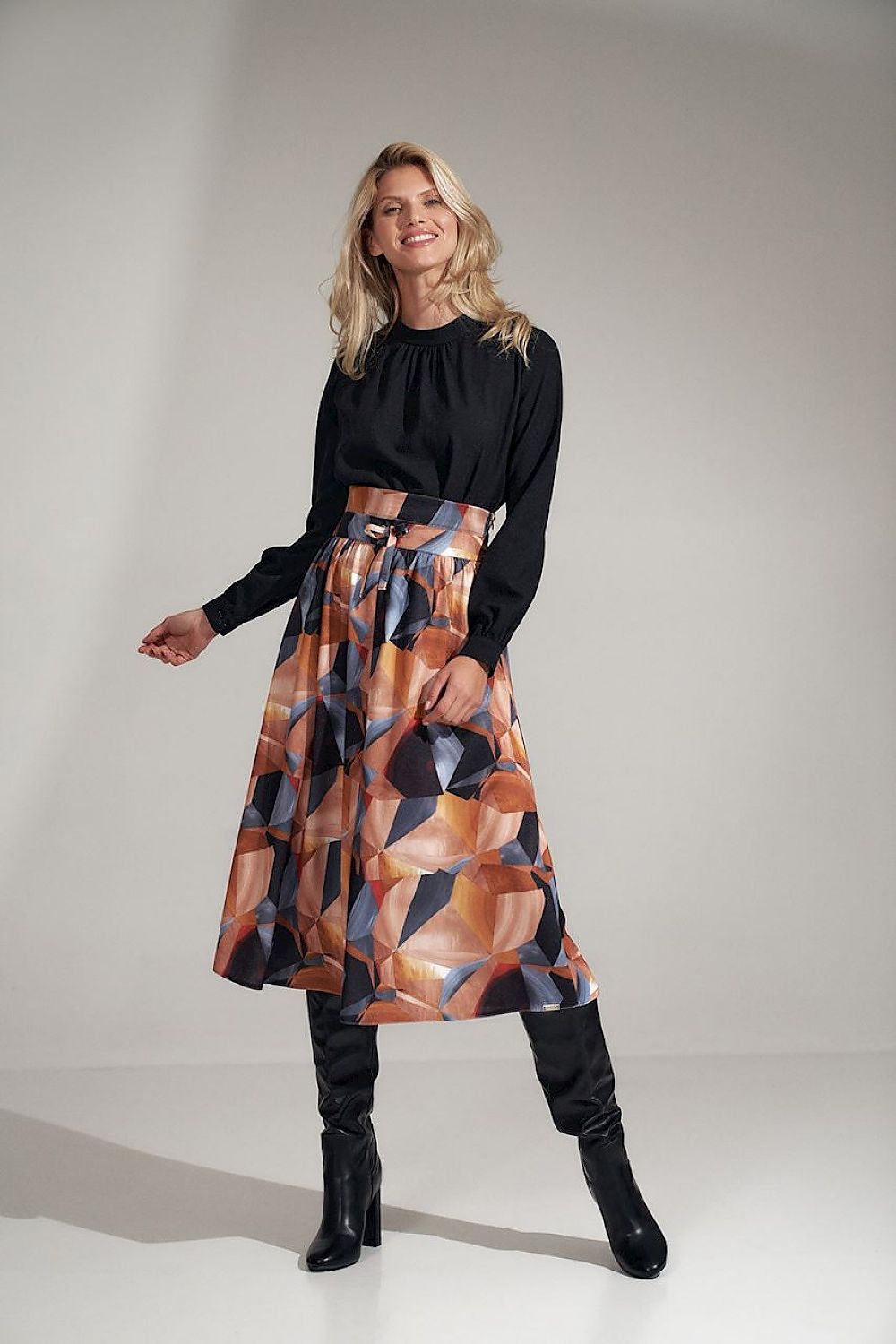 Blouse model 150436
