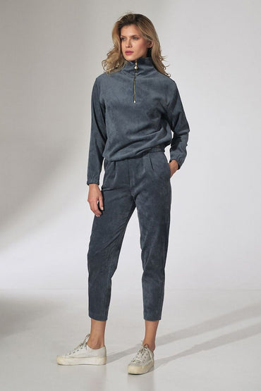 Sweatshirt model 151825