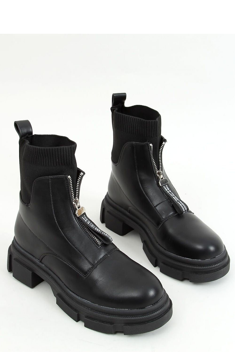 Boots model 157731