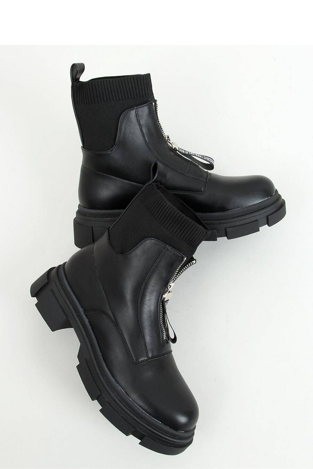 Boots model 157731