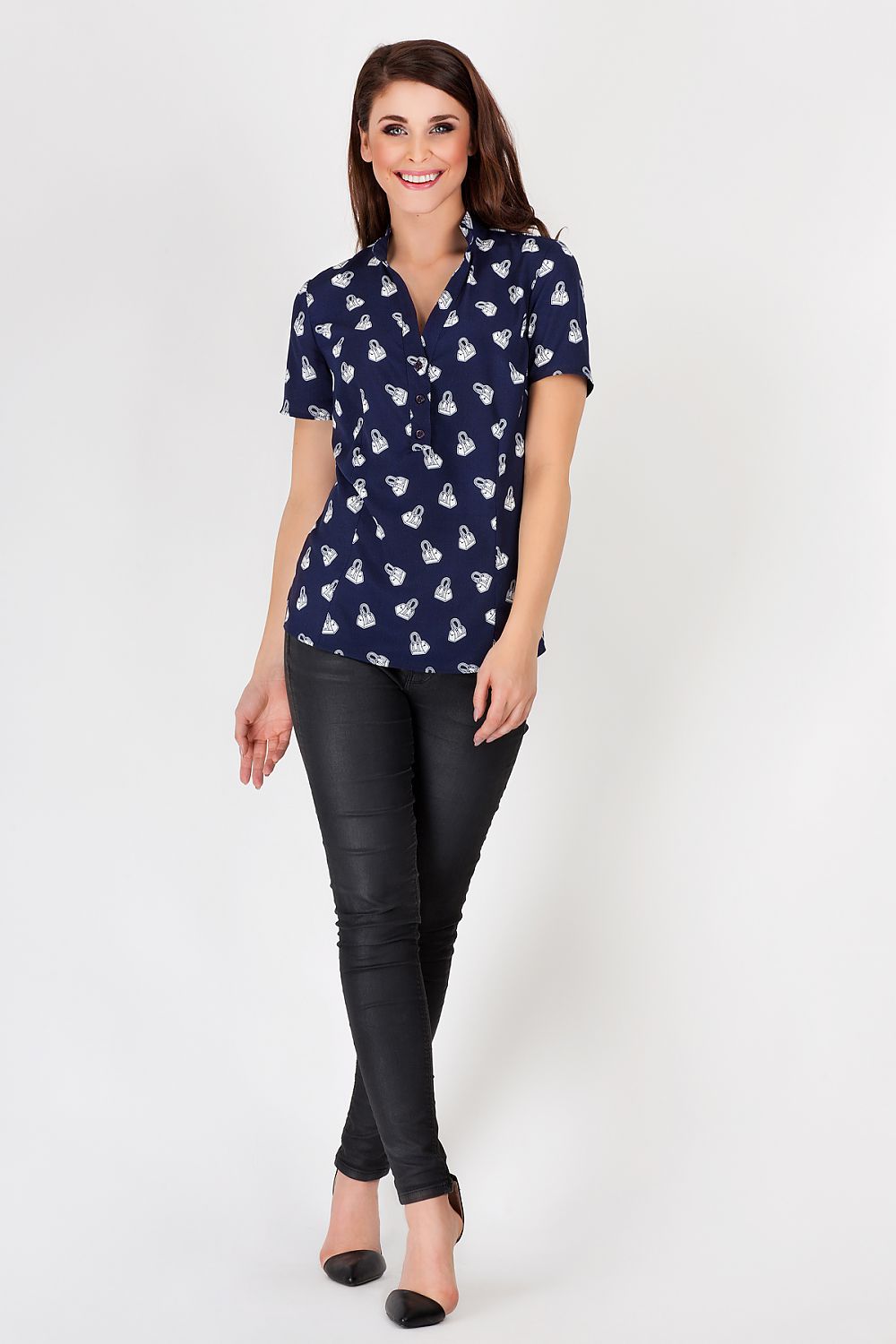 Blouse model 40879 awama