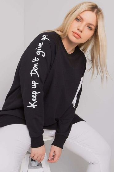 Sweatshirt model 160044