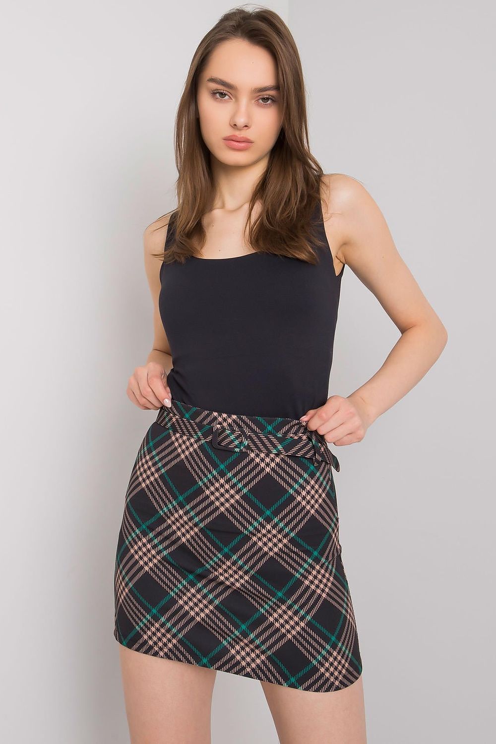 Short skirt model 160388