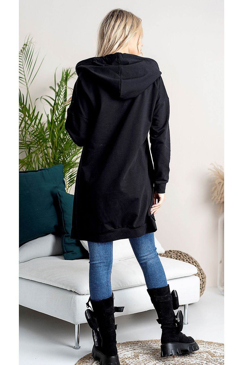 Sweatshirt model 160639