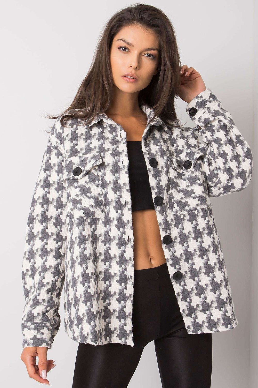 Long sleeve shirt model 160825