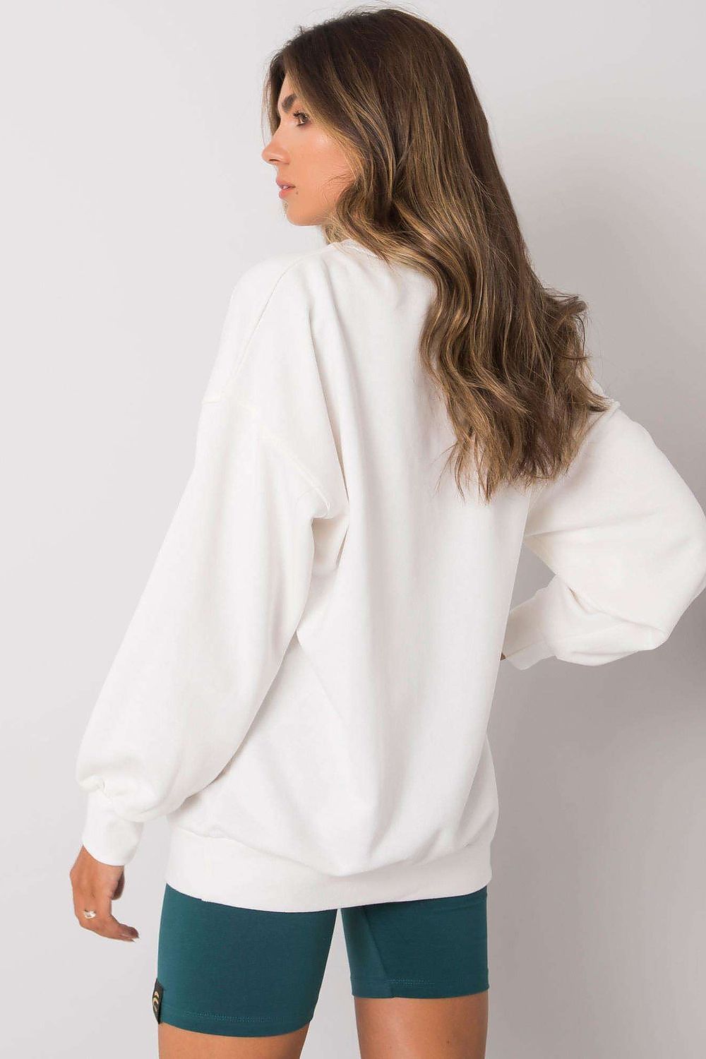Sweatshirt model 160846