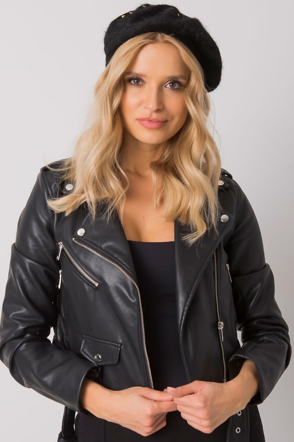 Cap model 161126